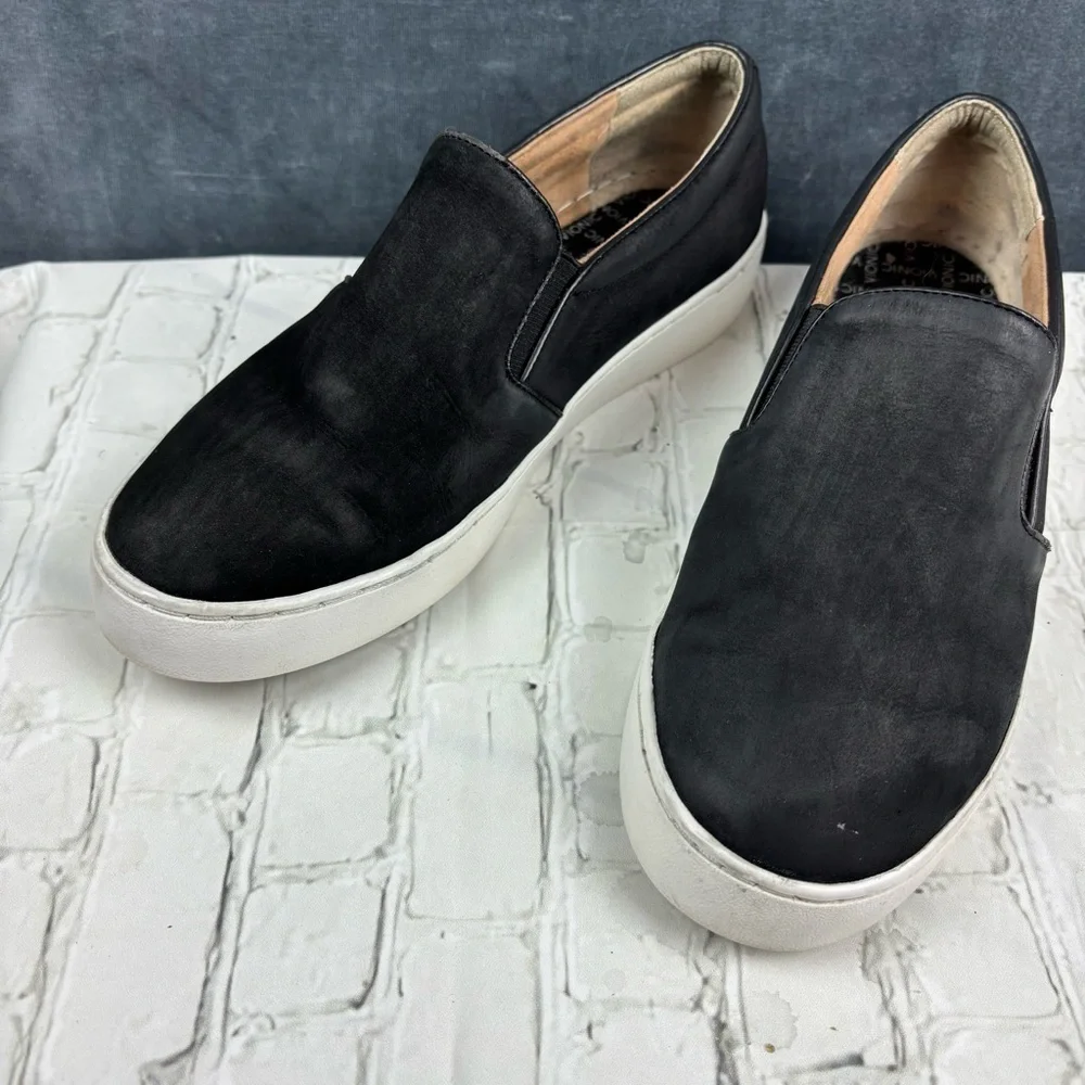 EUC Vionic Shoes Womens 7.5 Midi Loafers Black Suede Slip On Sneakers Casual